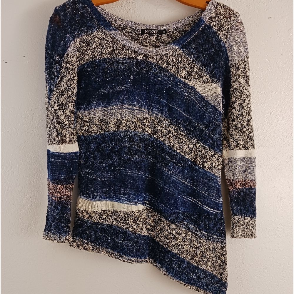 Nic + Zoe Knit round neck asymmetrical long sleeve  blue blouse size 2P